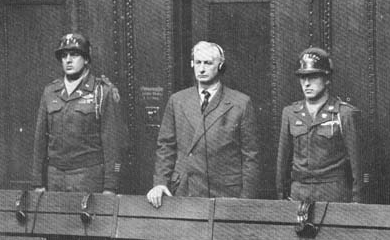 Die Urteilsverkündung gegen Flick beim Nürnberger Tribunal 1947